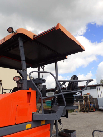 Vögele Super 1300-2 Kettenfertiger