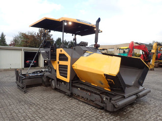 Kettenfertiger Volvo ABG P 7820 C