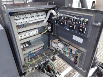 Kettenfertiger Volvo ABG P 7820 C