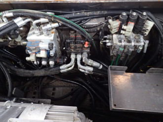 Kettenfertiger Volvo ABG P 7820 C