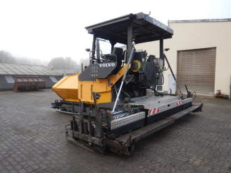 Kettenfertiger Volvo ABG Titan 7820 B