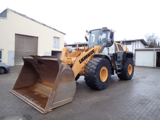 Liebherr L 576 2plus2 mit Waage