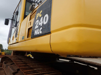 Komatsu PC 240 NLC-8 Kettenbagger