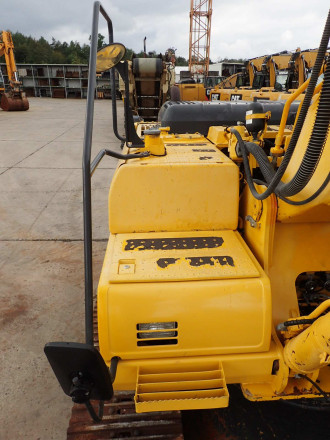 Komatsu PC 240 NLC-8 Kettenbagger