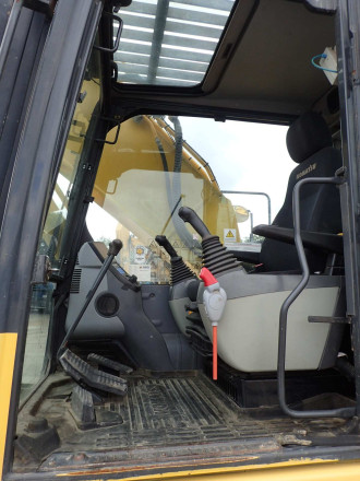 Komatsu PC 240 NLC-8 Kettenbagger
