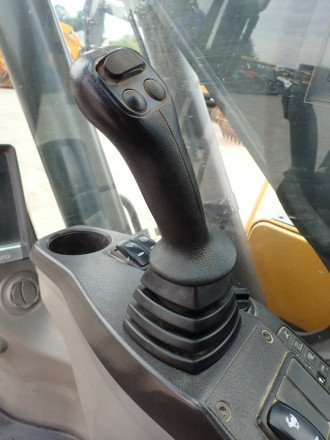 Volvo EC 220 DL ( EC210 ) Kettenbagger