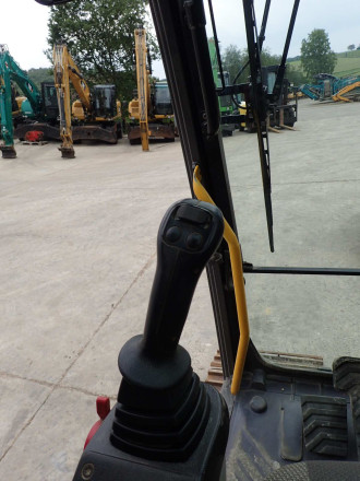 Volvo EC 220 DL ( EC210 ) Kettenbagger