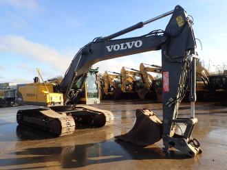 Volvo EC 240 B NLC Kettenbagger