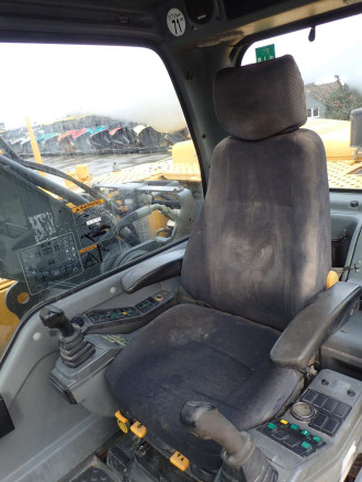 Volvo EC 240 B NLC Kettenbagger