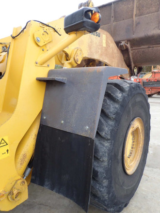 Radlader Komatsu WA 500-3 mit Waage