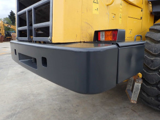 Radlader Komatsu WA 500-3 mit Waage