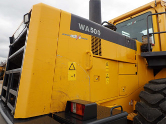 Radlader Komatsu WA 500-3 mit Waage