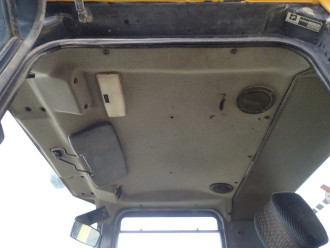 Radlader Komatsu WA 500-3 mit Waage