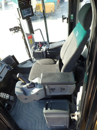 Caterpillar 966 M XE Radlader