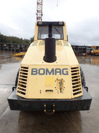 Bomag BW 213 D-3 Walzenzug