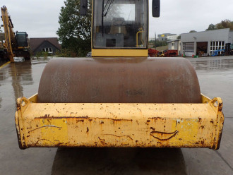 Bomag BW 213 D-3 Walzenzug