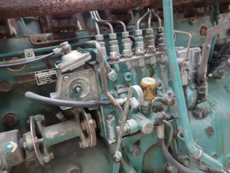 Backenbrecher mobil Metso LT 100 mit Hammer im Bunker
