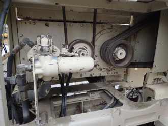 Backenbrecher mobil Metso LT 100 mit Hammer im Bunker