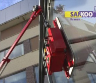Minikran mit Glassauger Krefeld
