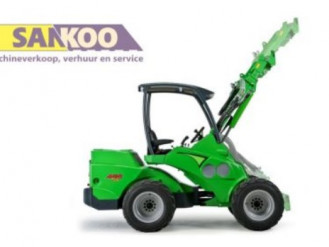 Mini Radlader Avant 740