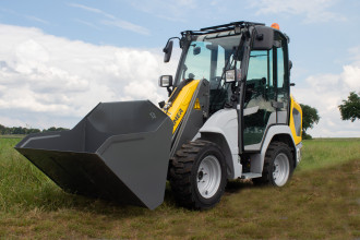 Radlader 1,75t Kramer 5040 - 1,4t max. Hubkraft - Schaufel 0,65 cbm -BEKAMAX Zentralschmieranlage Celle