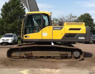 Koparka gąsienicowa Volvo EC250D LR z długim przodem 