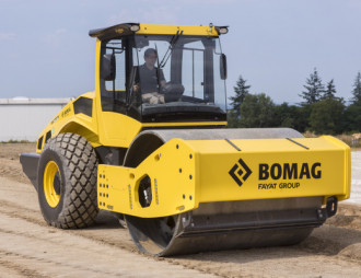 Walzenzug Bomag BW216DH-3 Zwickau