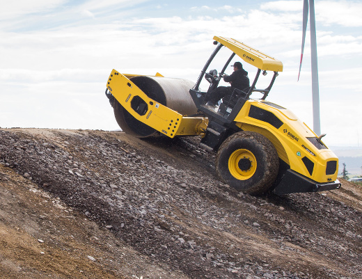 Walzenzug Bomag BW213DH-3 mieten