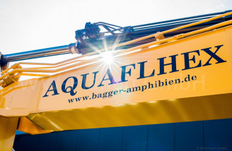 Aquaflhex na bazie Cat 320E - koparka amfibia/ (EN) Aquaflhex na bazie Cat 320E - koparka amfibia