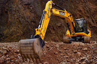 Kettenbagger JCB JS 235 HD Fulda