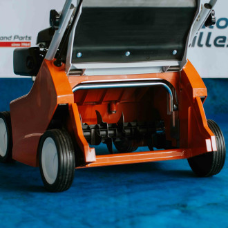 Stihl Benzin-Motor Rasen Vertikutierer