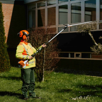 Stihl HLA 85 Akku-Teleskop Hochheckenschere bis 330 cm 