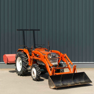 Kubota L2402 Kleintraktor Allrad mit Frontlader 