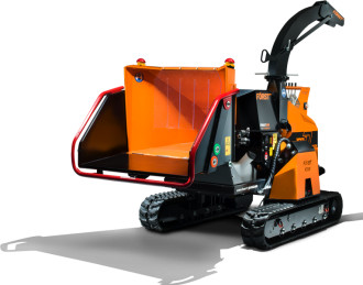 Holzhäcksler auf Raupenfahrwerk Först XR8D 