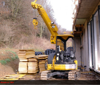 Kran LC 383