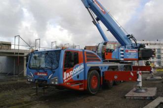Terex AC 130 