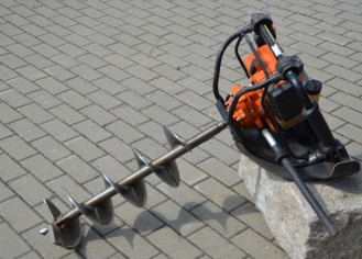 Erdbohrgerät STIHL BT 121 