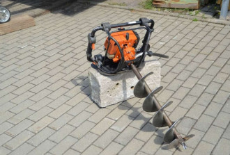 Erdbohrgerät STIHL BT 121