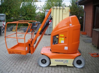 Vertikalmastbühne JLG Toucan 10 E