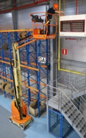 Vertikalarbeitsbühnen JLG Toucan 10E