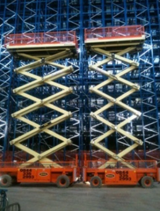 Scherenarbeitsbühnen Holland Lift HL-160 E24 Wiesbaden