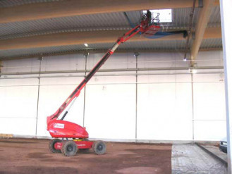 Allrad-Teleskoparbeitsbühne 15m Aschaffenburg