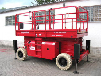Allrad (4x4) Scherenarbeitsbühne 15,00 m  Aschaffenburg