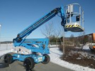 Gelenkteleskopbühne Allrad Nifty Lift 21m