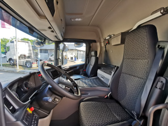 Vollelektrischer Scania Abrollkipper