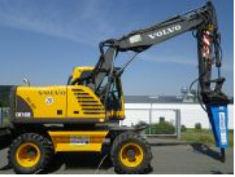 Radbagger Volvo EW 140 B Neumarkt in der Oberpfalz