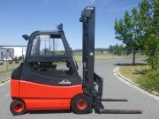 Elektrostapler Linde E25 Neumarkt in der Oberpfalz