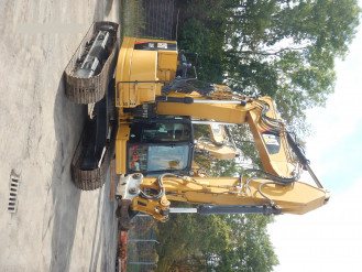Bagger CAT 325F Lemgo