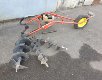 Erdbohrer mit Benzin Motor