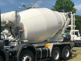 Betonmischer LKW MAN TGS 32420 8X4 EuromixMTP EM 9 SL